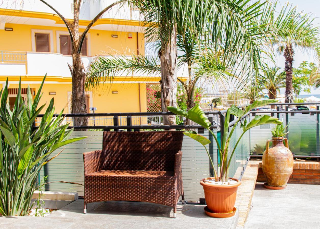 Residence Playa Tortoreto Zewnętrze zdjęcie