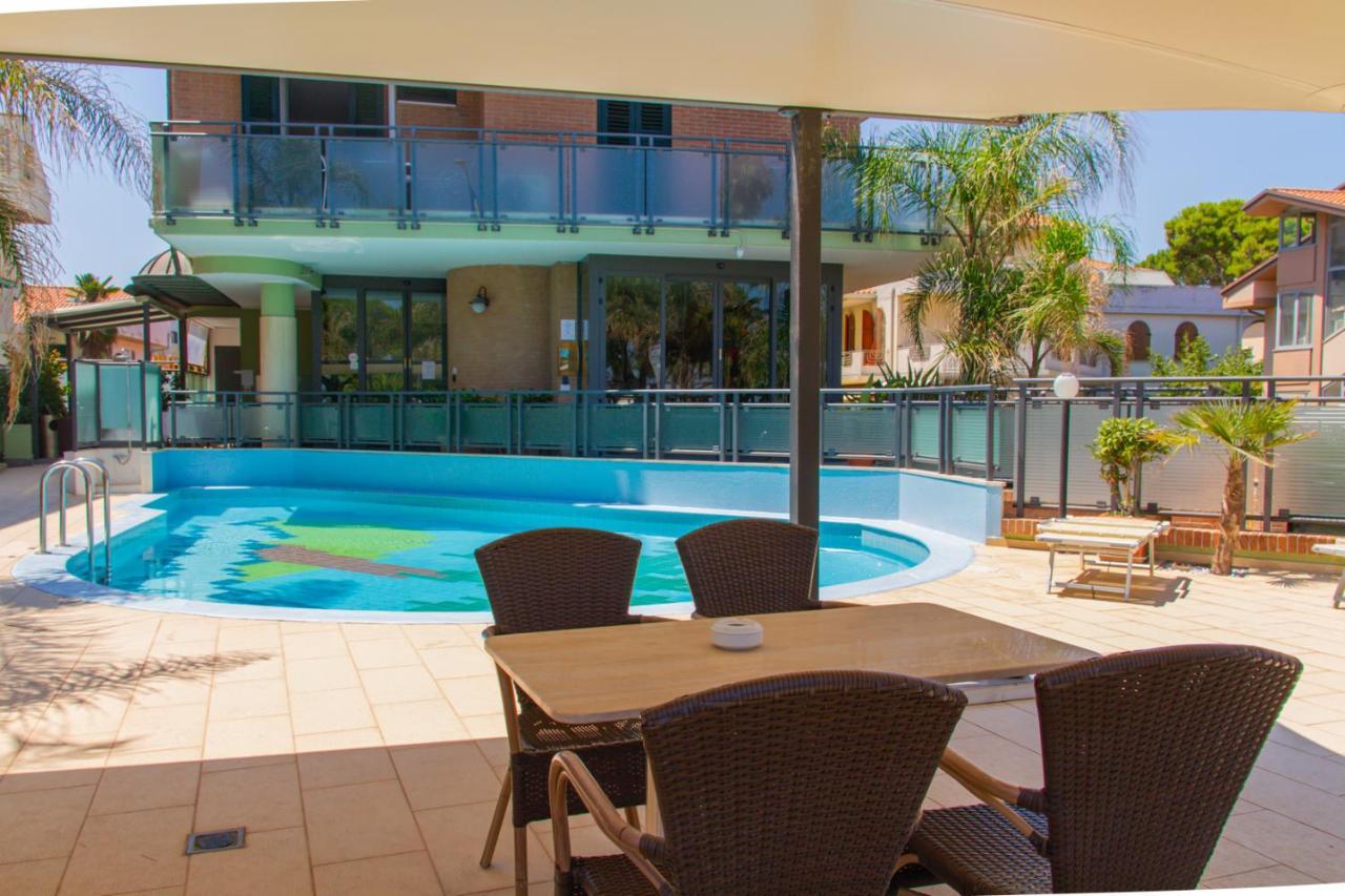 Residence Playa Tortoreto Zewnętrze zdjęcie
